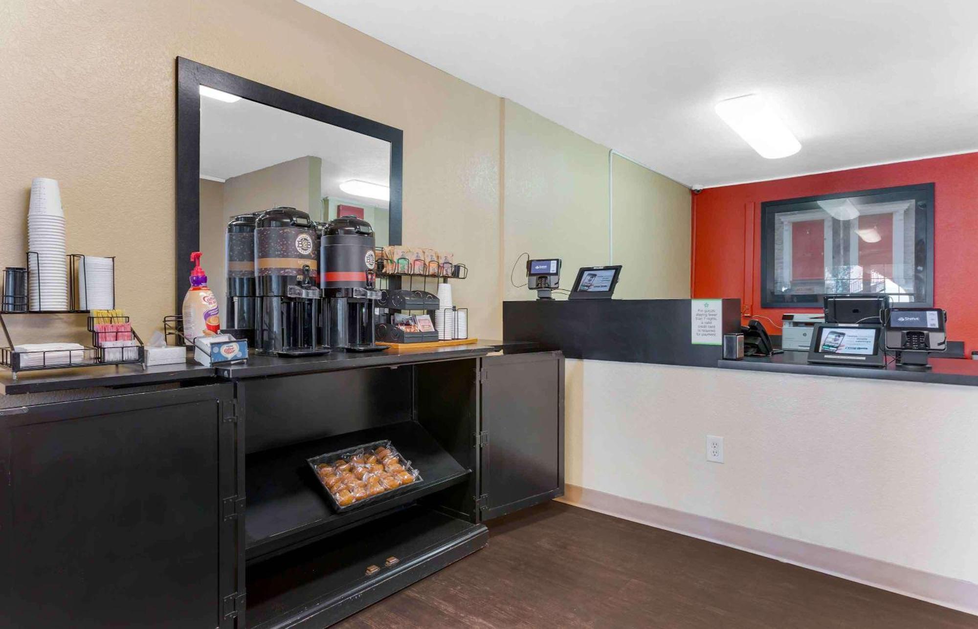 Extended Stay America Suites - Tucson - Grant Road Экстерьер фото